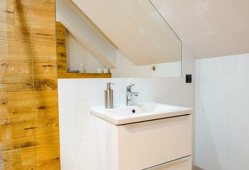 Апартаменты 1 Спальня, Nad Gościńcem