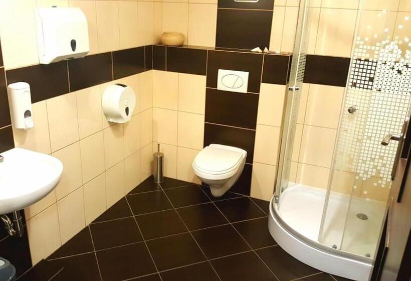 جناح, Apartamenty Daisy