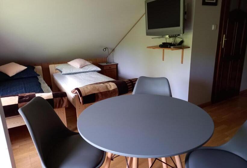 غرفة كلاسيكية رباعية, Dębowa Dziupla