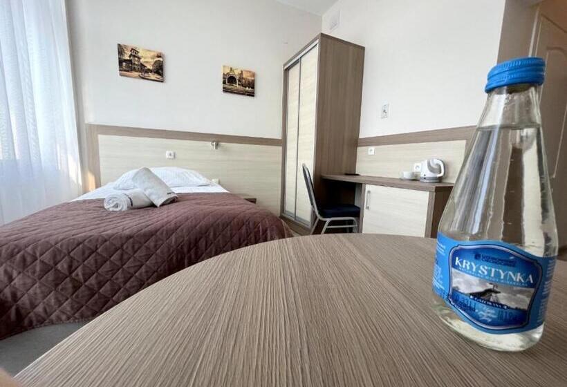 اتاق استاندارد یک نفره, Dom Zdrojowy