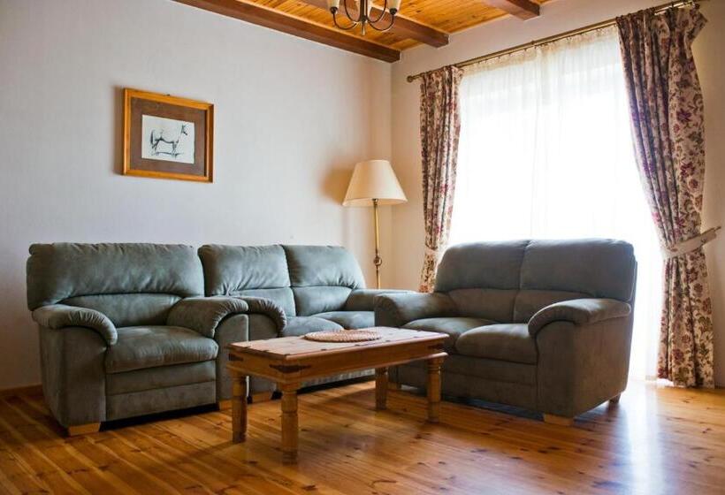 غرفة إقتصادية, Pałac Wiejce