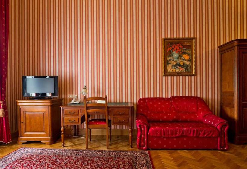 غرفة سوبيريور, Pałac Wiejce