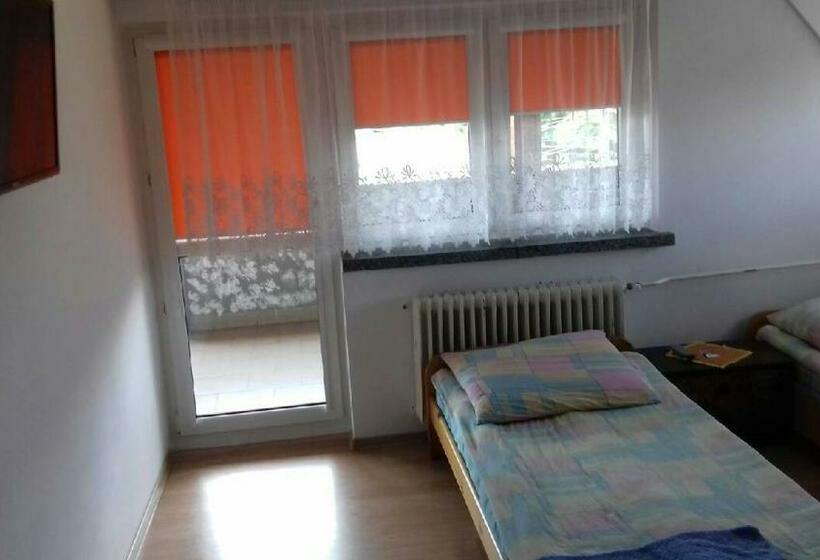 スタンダードルーム, Uslugi Hotelowe Władysław