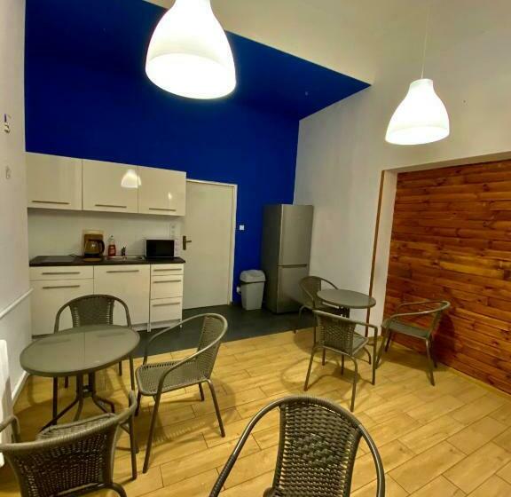 Семейный Номер, Sky Hostel