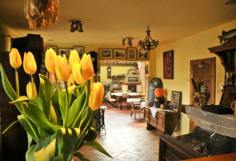 スタンダードトリプルルーム, Zajazd Wiejski