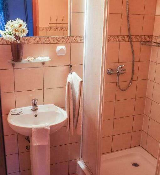 スタンダードトリプルルーム, Zajazd Wiejski