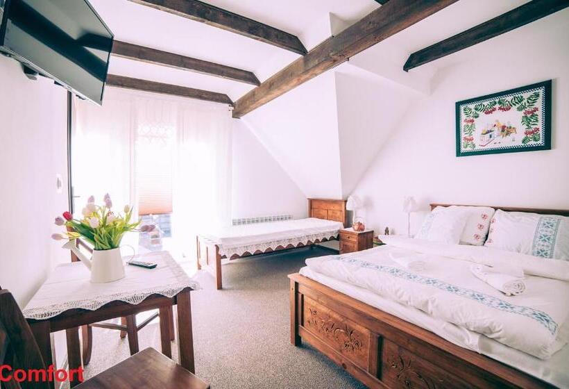 コンフォートトリプルルーム, Zajazd Wiejski