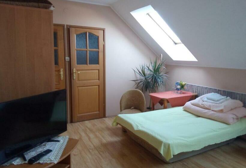 Номер Стандарт Индивидуальный, Zajazd Zagłoba