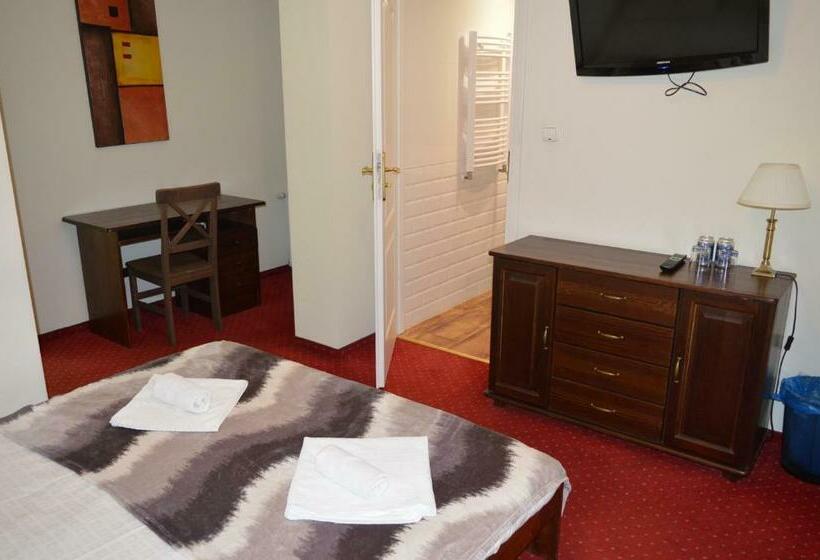 חדר סטנדרט, Dworek Szwajcaria