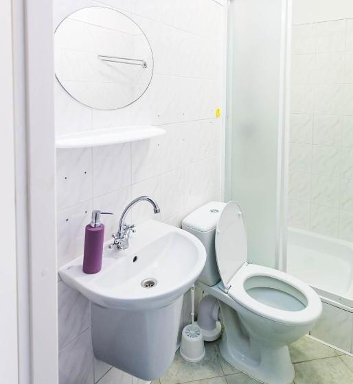 اتاق استاندارد, Luna