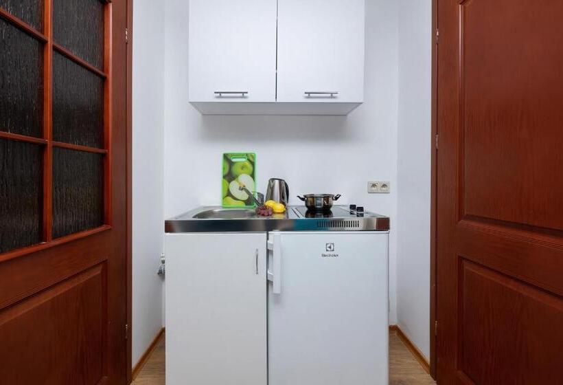 Трехместный Номер Стандарт с Балконом, Olecki Holiday Haus