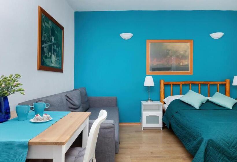 Трехместный Номер Стандарт с Балконом, Olecki Holiday Haus