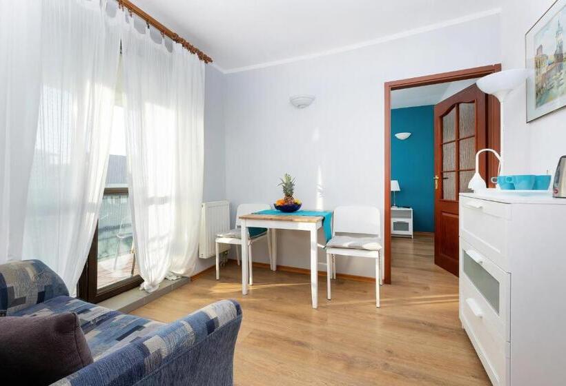 Трехместный Номер Стандарт с Балконом, Olecki Holiday Haus