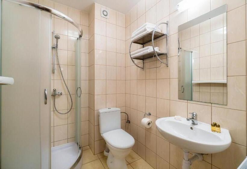 ファミリールーム, Pokoje Gościnne Szy & Mon