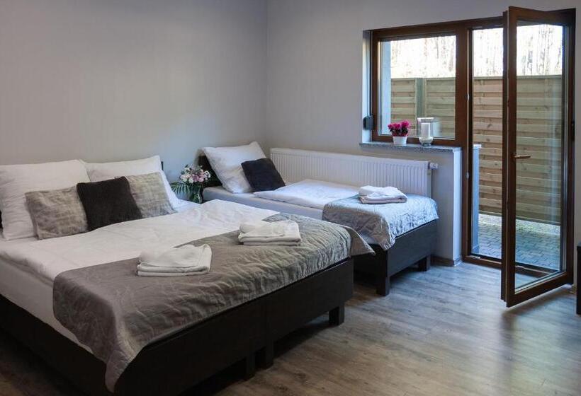 חדר סופריור לארבעה, Resort Pod Lasem