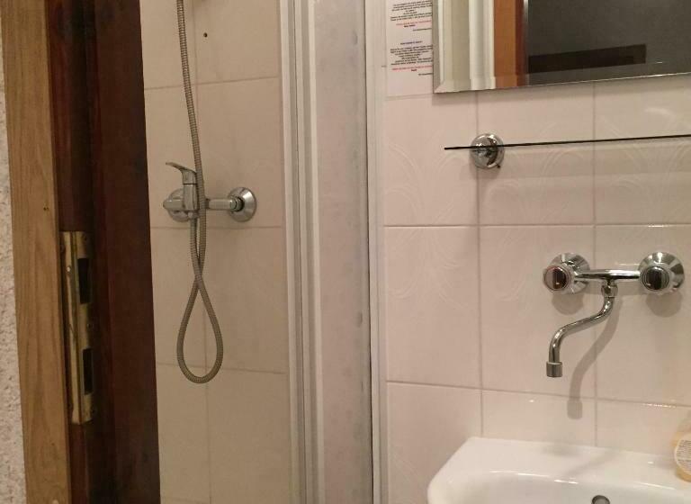 스탠다드 싱글 룸, Villa Almira