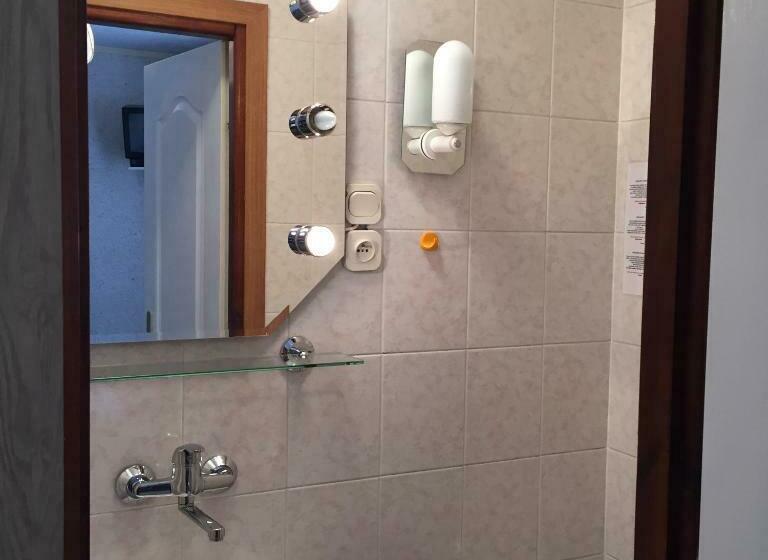 스탠다드 싱글 룸, Villa Almira