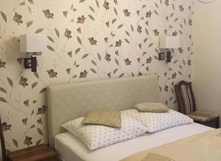 클래식 룸, Villa Almira