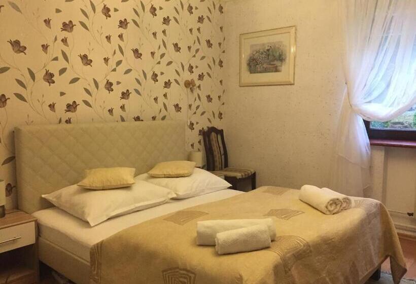 클래식 룸, Villa Almira