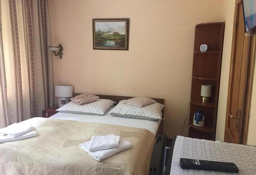 带大床的标准间, Villa Almira