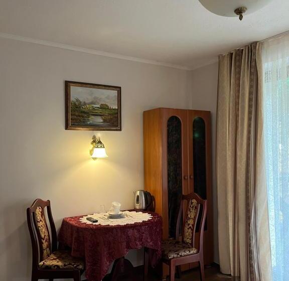 스탠다드 룸 킹사이즈 침대, Villa Almira