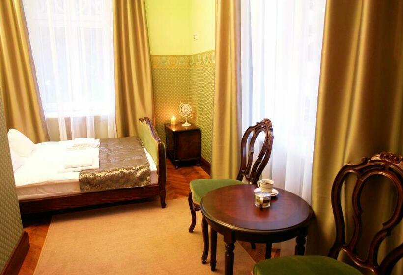 Quarto Basic, Willa Kraj