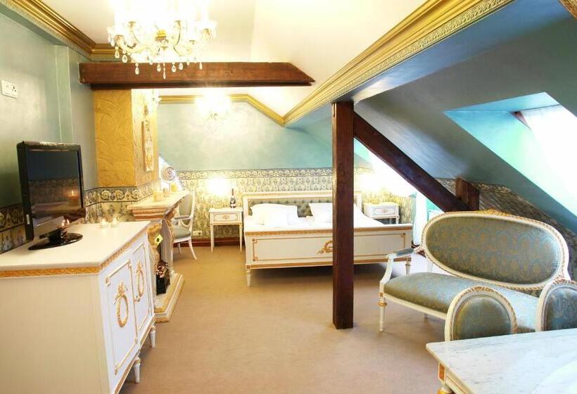 اتاق استاندارد با تخت بزرگ, Willa Kraj