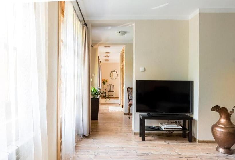 Люкс, Willa Orle Gniazdo