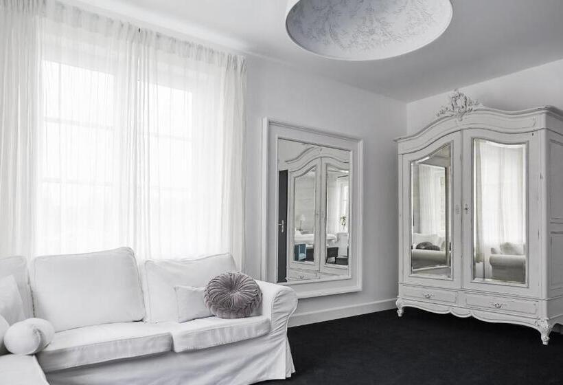 חדר דלוקס, Biała Wstążka B&b