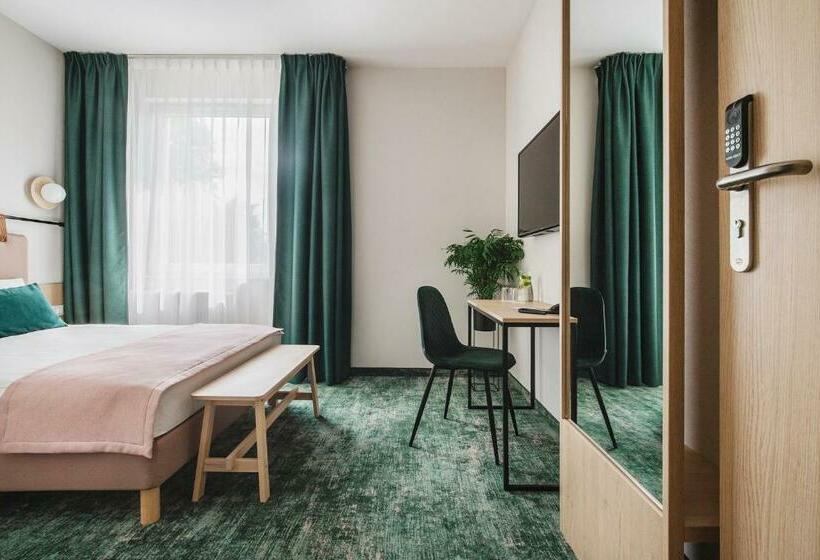 اتاق اکونومی, Hi Hotel Gdansk Airport