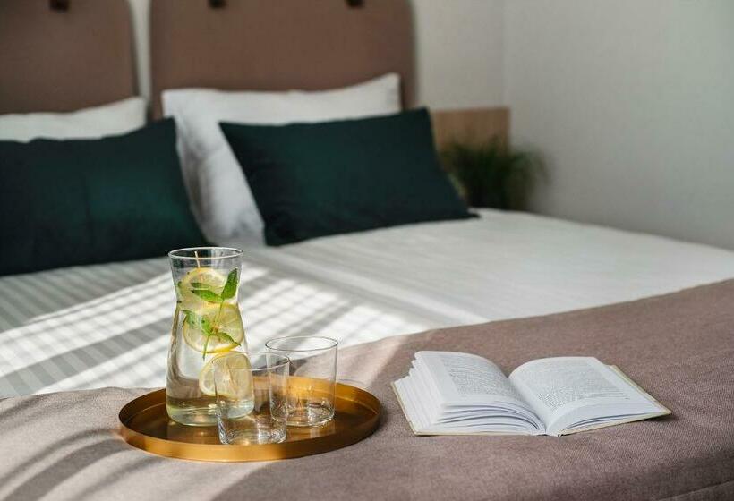 اتاق استاندارد, Hi Hotel Gdansk Airport