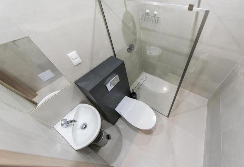 اتاق استاندارد, Hostel Sms