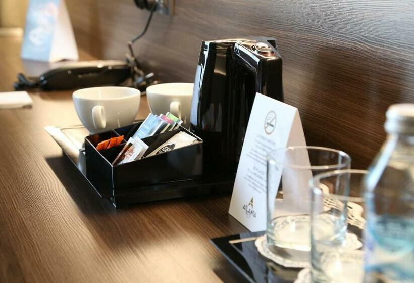 スタンダードルーム, Atlanta