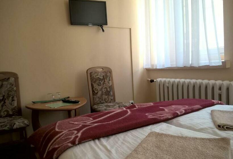 חדר יחיד בסיסי, Lubavia