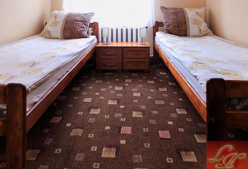 חדר בסיסי, Lubavia