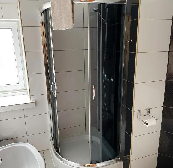 חדר סטנדרט, Lubavia