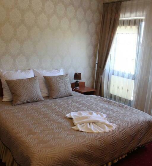 디럭스 스위트, Oaza