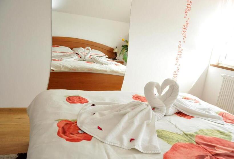 Апартаменты 1 Спальня, Restauracja Rywa Verci