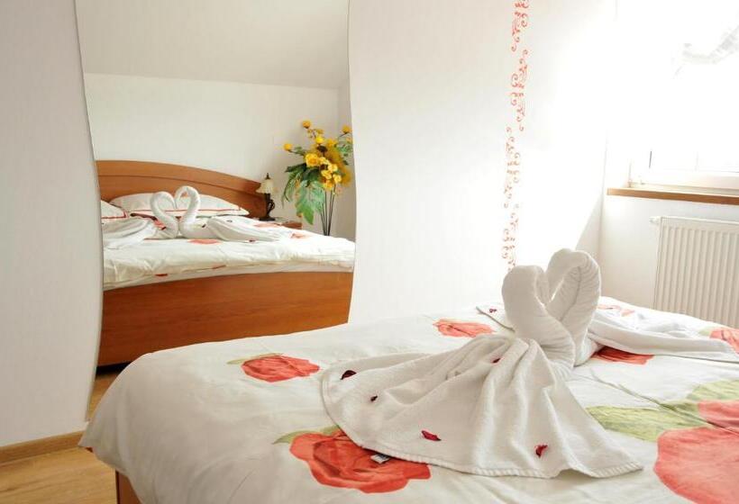 Апартаменты 1 Спальня, Restauracja Rywa Verci