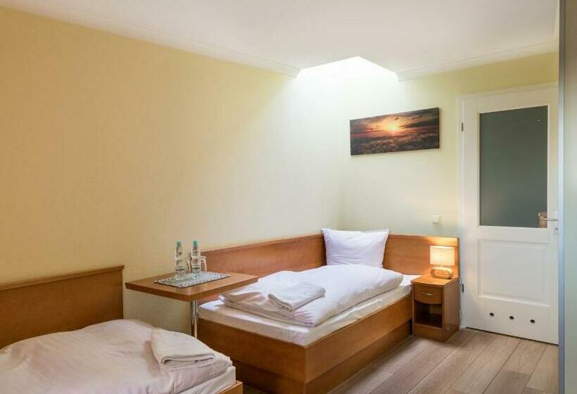 חדר אקונומי, Restauracja Tawerna Gliwice