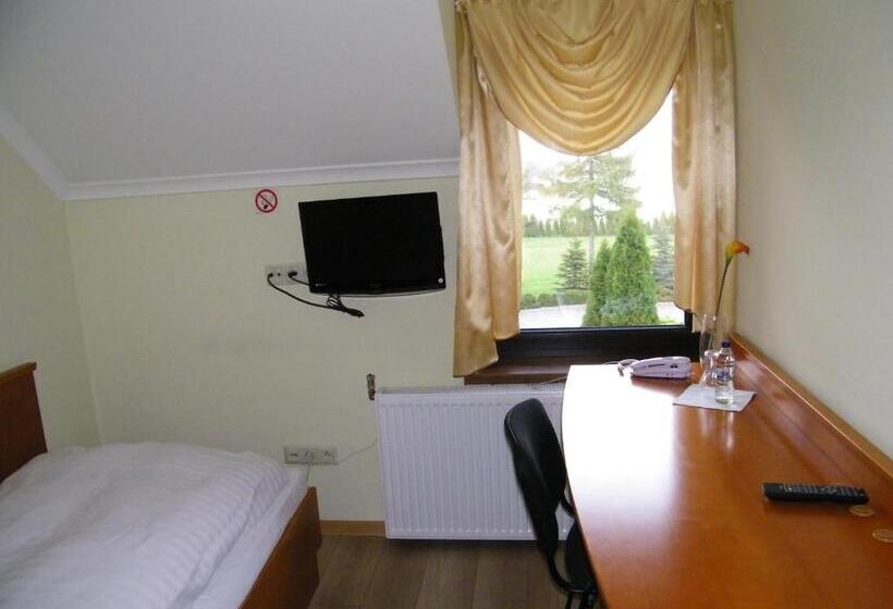 חדר אקונומי יחיד, Restauracja Tawerna Gliwice