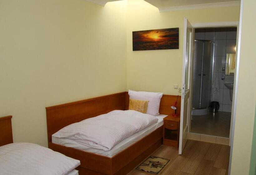 חדר סטנדרט, Restauracja Tawerna Gliwice