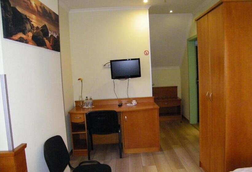 标准间, Restauracja Tawerna Gliwice