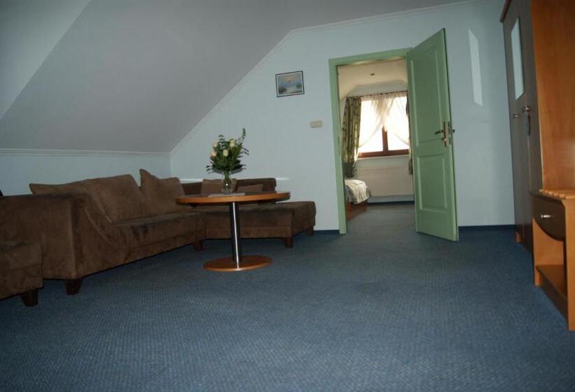 סוויטה דלוקס, Restauracja Tawerna Gliwice