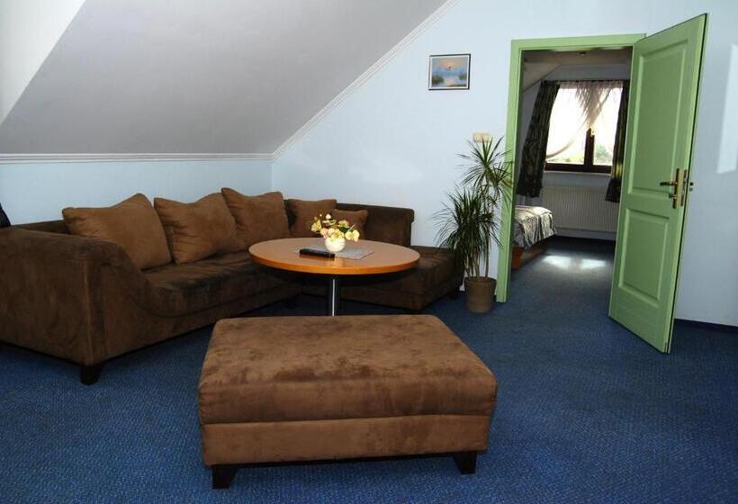 סוויטה דלוקס, Restauracja Tawerna Gliwice