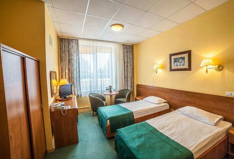 Номер Стандарт, Rychło