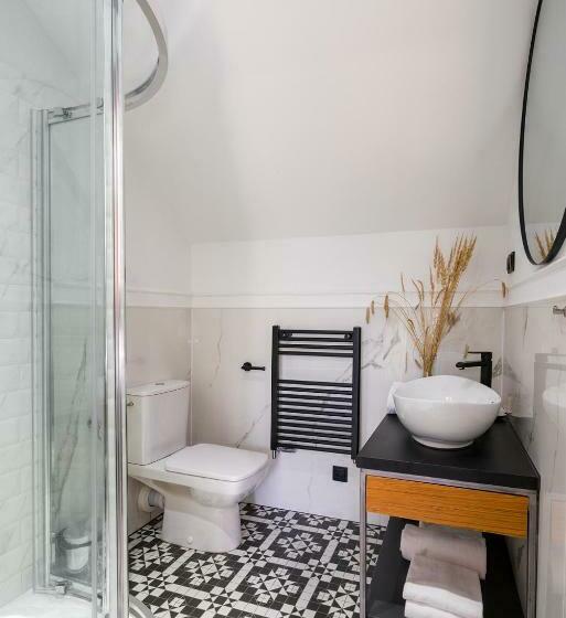 اتاق استاندارد با چشمانداز دریاچه, Kurort Kameralny