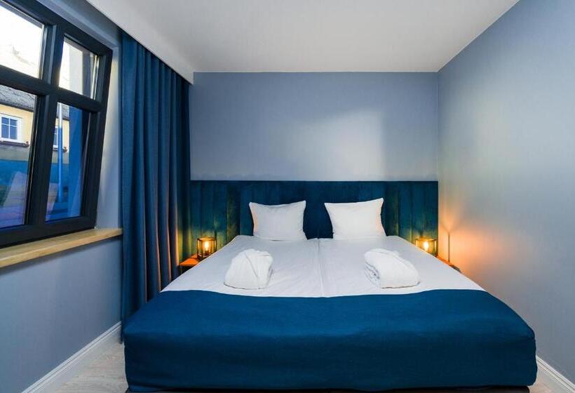 1 Bedroom Apartment Lake View, Kurort Kameralny