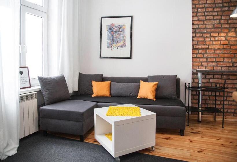 Студия Стандарт, Loft Rooms   Centrum   Bezpłatny Parking