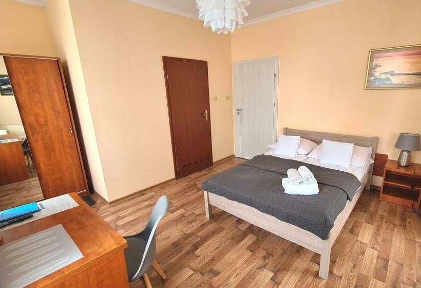 Triple Room Sea View, Bursztynowa Przy Morzu   1 Minuta Do Plaży